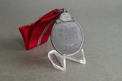 "Winterschlacht im Osten" Medal. Maker marked "13". Original.