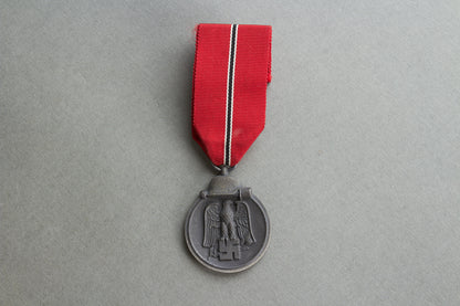 "Winterschlacht im Osten" Medal. Maker marked "13". Original.