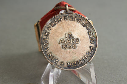 "Medaille zur Erinnerung an den 13. März 1938". Original.
