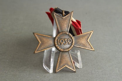 Kriegsverdienstkreuz 2. Klasse. Maker marked. Original.