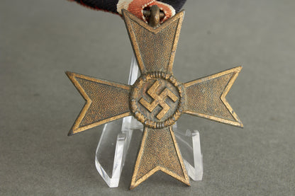 "Kriegsverdienstkreuz 2. Klasse". Austrian Mounted. Original.