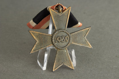 "Kriegsverdienstkreuz 2. Klasse". Austrian Mounted. Original.