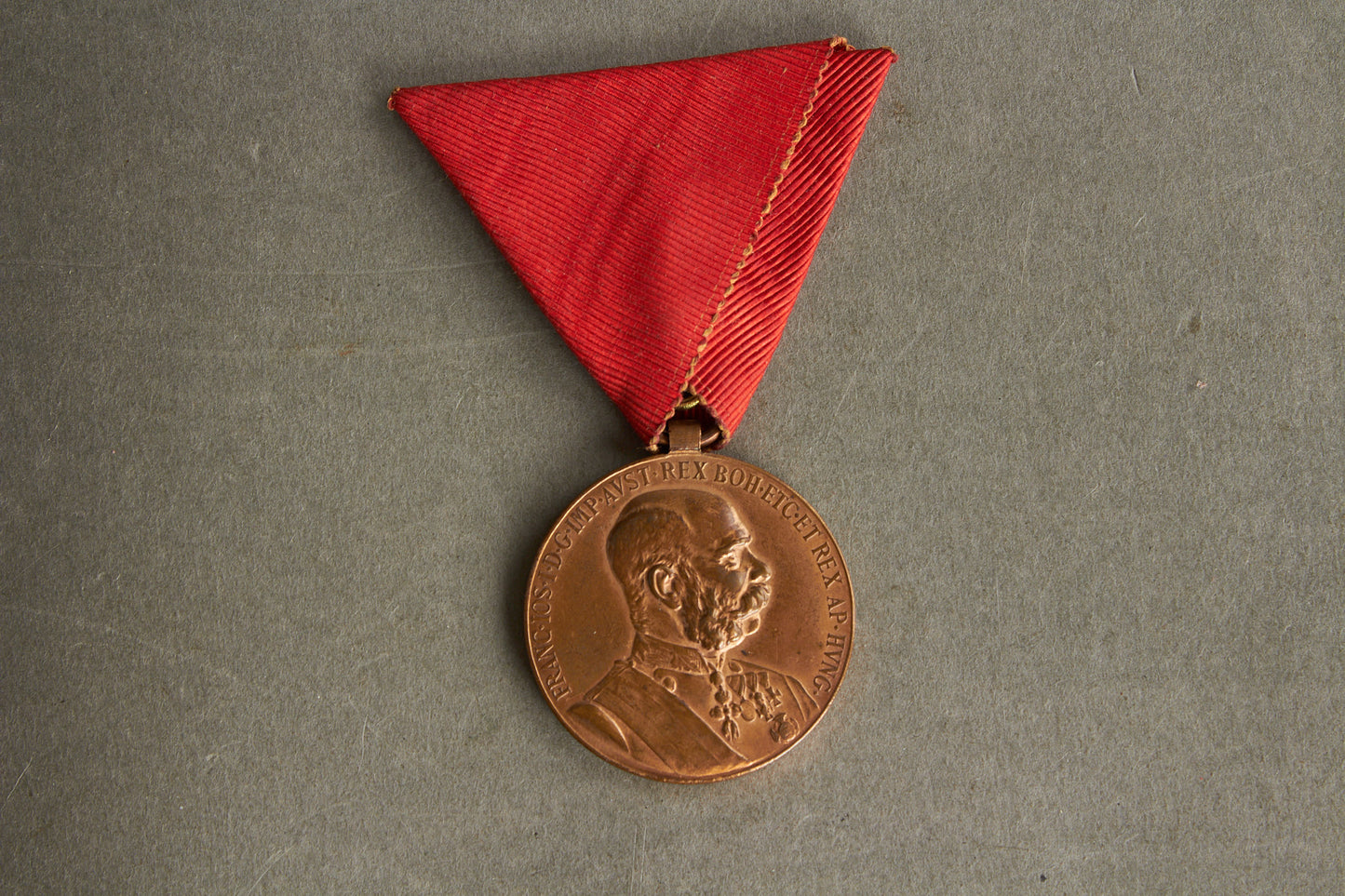 Austrian "Goldene Jubiläums-Erinnerungsmedaille 1898". Original.