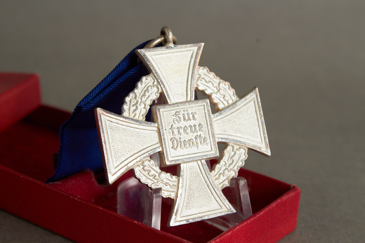 "Treudienst-Ehrenzeichen" 25 Year Service. In box. Original.