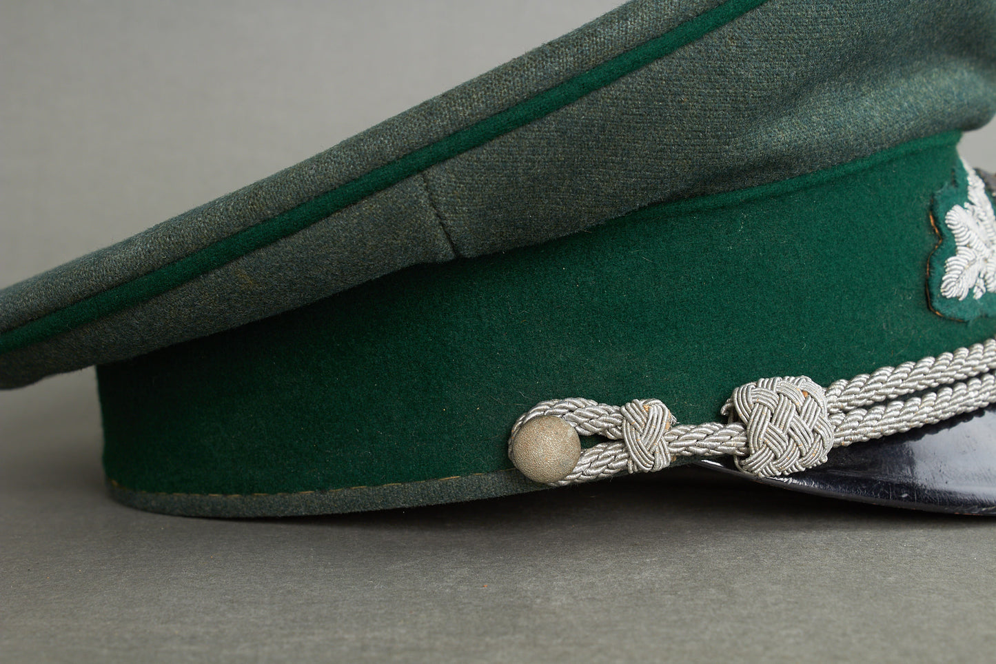 Reichsforstdienst Officer Visor Cap. Original.