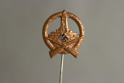DRK (Deutscher Reichskriegerbund) / Kyffhäuserbund shooting award in Bronze. Original.