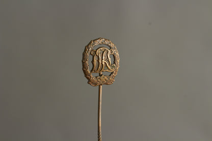 Miniature "Reichssportabzeichen DRL" in Bronze. Original.