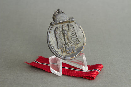"Winterschlacht im Osten" Medal. Unmarked. Original.