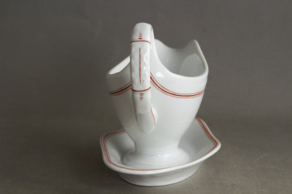 Large Kriegsmarine "Gravy Boat" in white porcelain. Hard to find. Original.