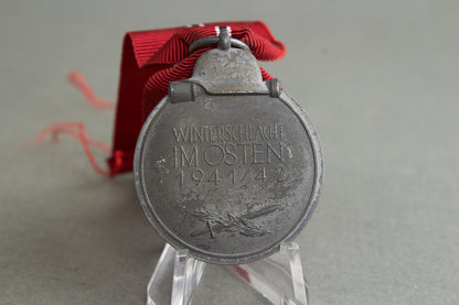 "Winterschlacht im Osten" Medal. Maker marked "10". Original.