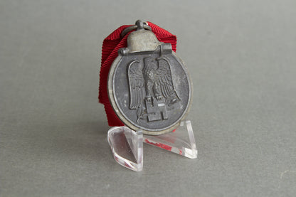"Winterschlacht im Osten" Medal. Unmarked. Original.