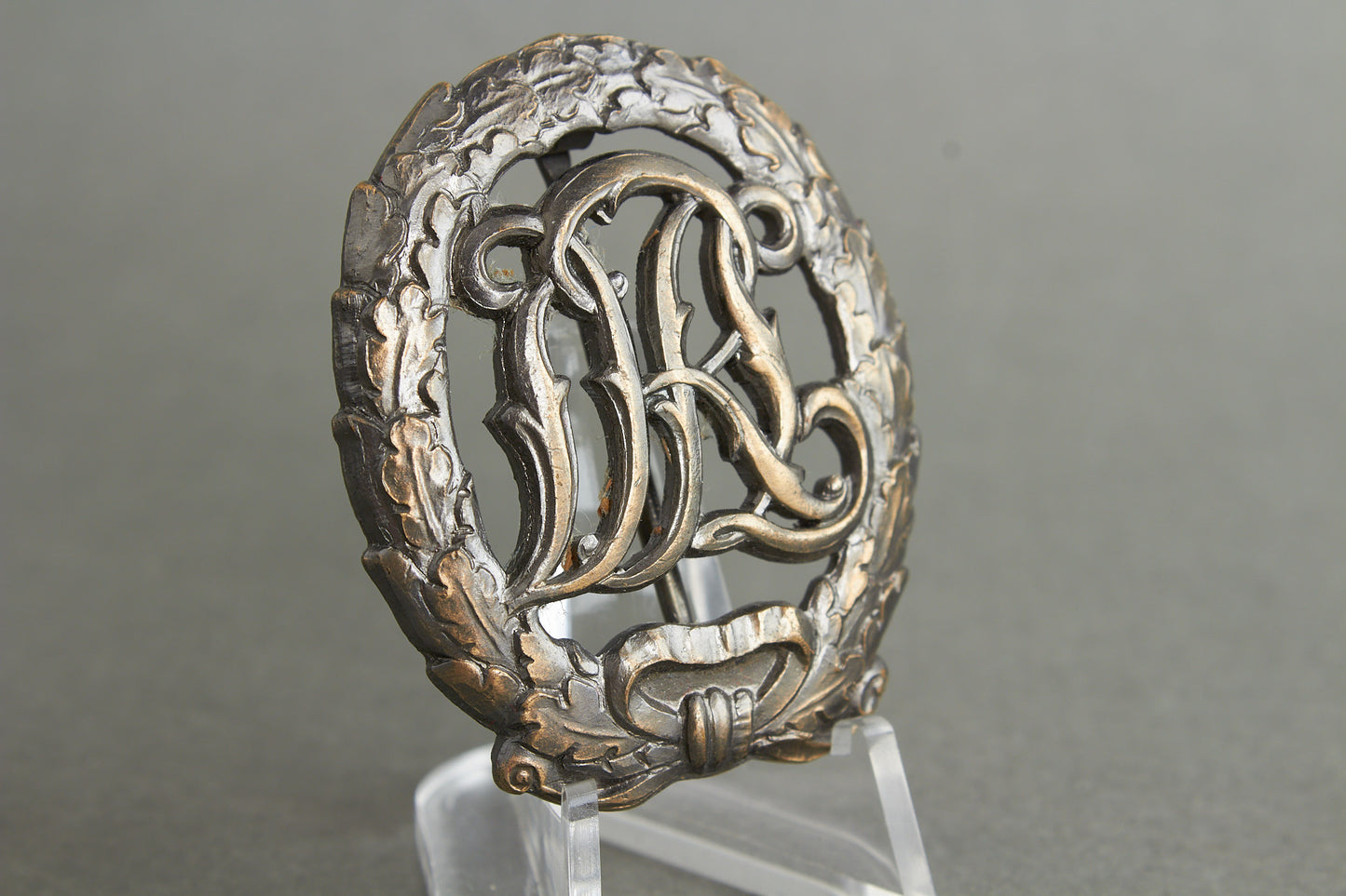DRA "Deutsches Turn- und Sportabzeichen" in Silver. Original.