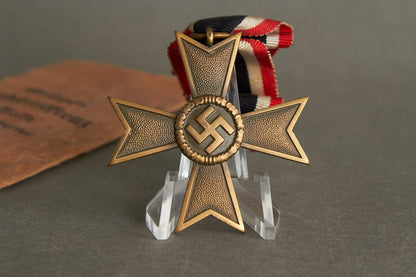 "Kriegsverdienstkreuz 2. Klasse". In envelope. Original.