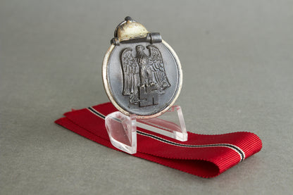 "Winterschlacht im Osten" Medal. Unmarked. Original.