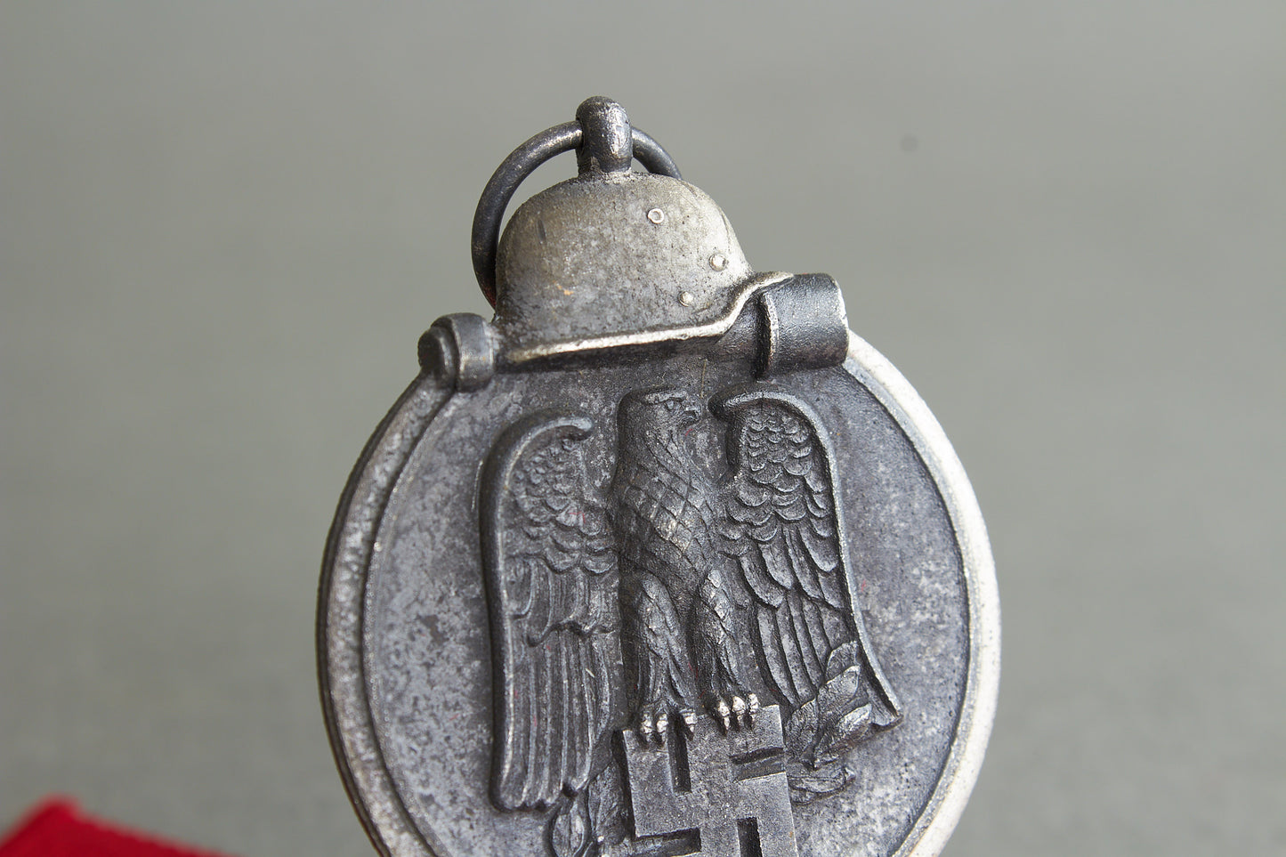 "Winterschlacht im Osten" Medal. Unmarked. Original.