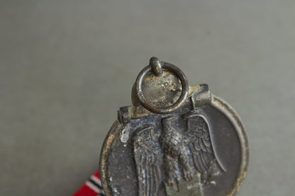 "Winterschlacht im Osten" Medal. Maker marked. Original.