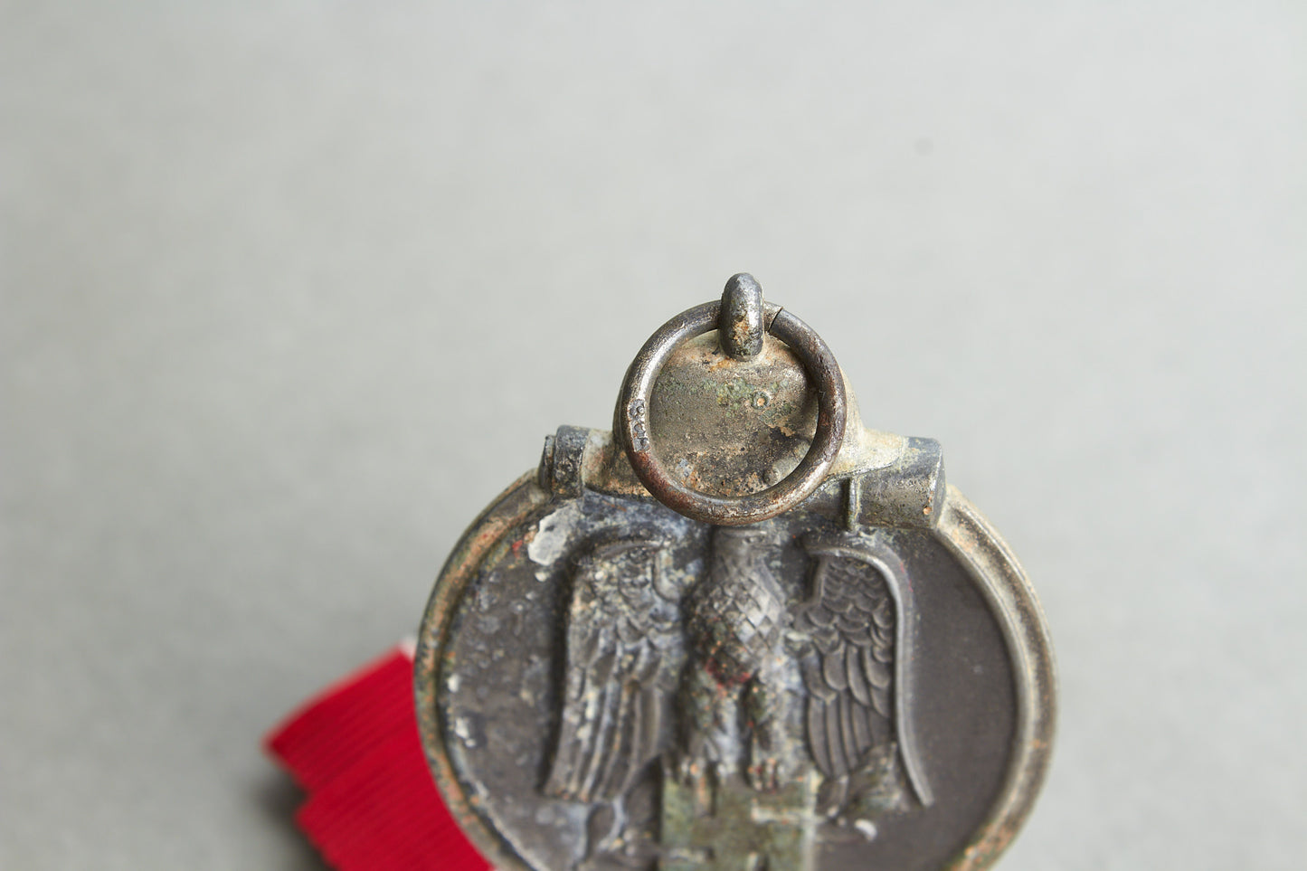 "Winterschlacht im Osten" Medal. Maker marked. Original.