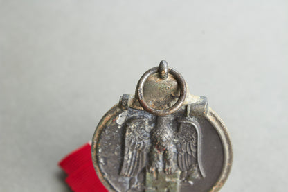 "Winterschlacht im Osten" Medal. Maker marked. Original.