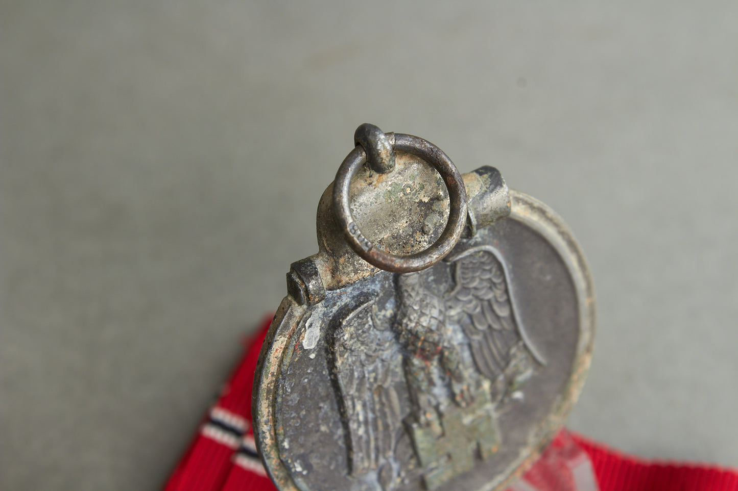 "Winterschlacht im Osten" Medal. Maker marked. Original.