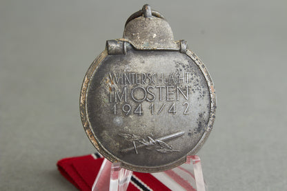 "Winterschlacht im Osten" Medal. Maker marked. Original.