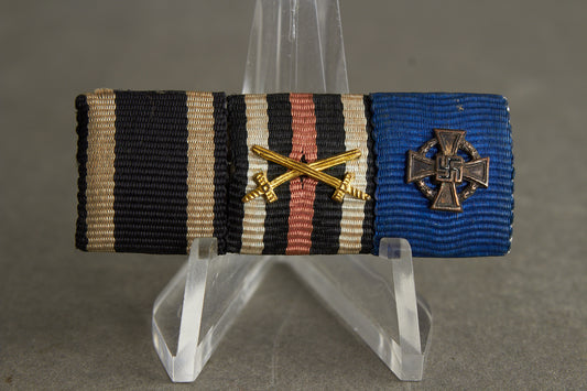 3-Place Ribbon Bar. Original.