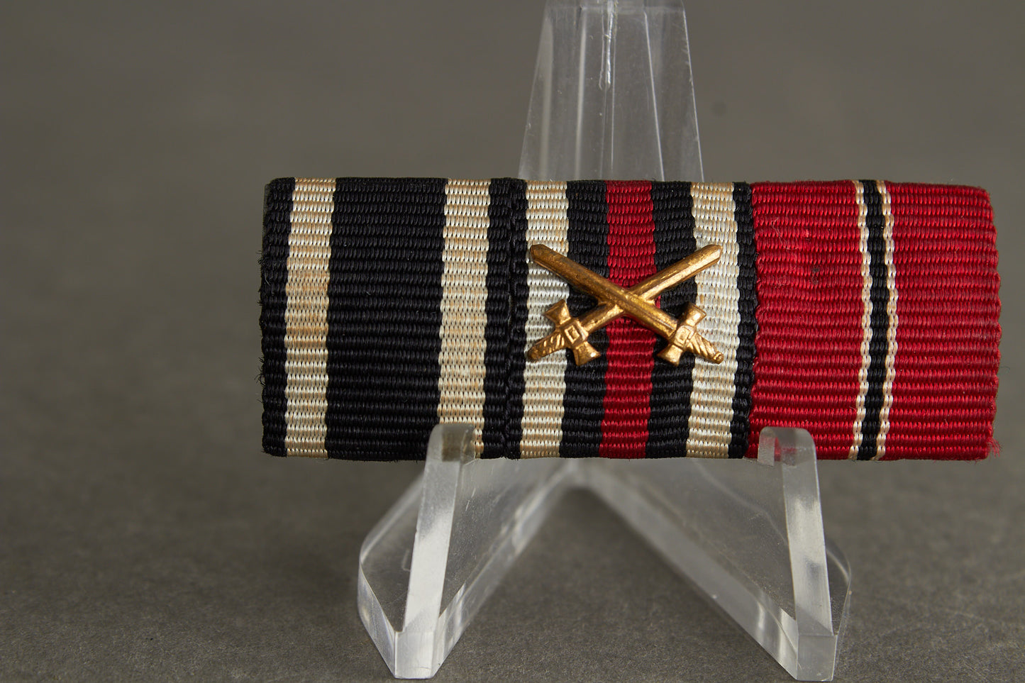 3-Place Ribbon Bar. Original.