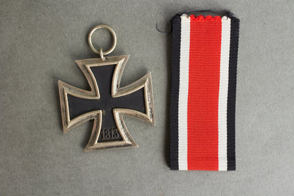 Iron Cross "Eisernes Kreuz" 2. Class. Maker marked "7". Original.