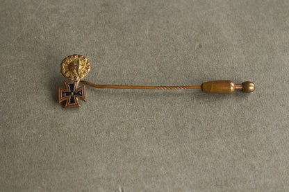 Miniature Iron Cross & Wound badge in Gold miniature stickpin. Original.