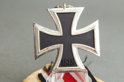 Iron Cross "Eisernes Kreuz" 2. Class. Unmarked. Mint condition. Original.