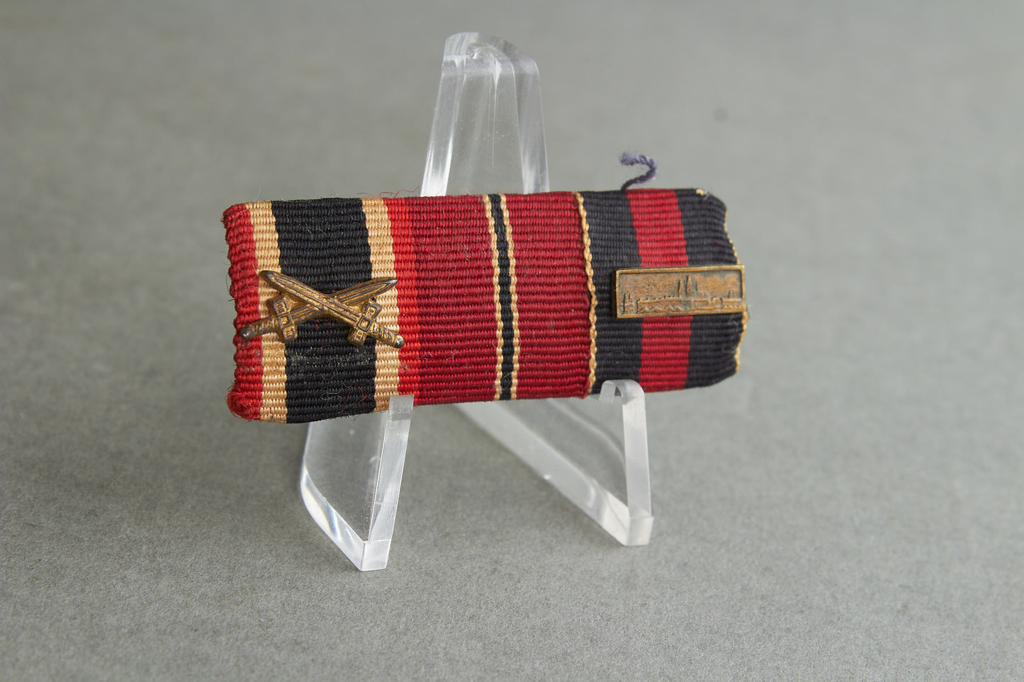 3-Place Ribbon Bar. Original.