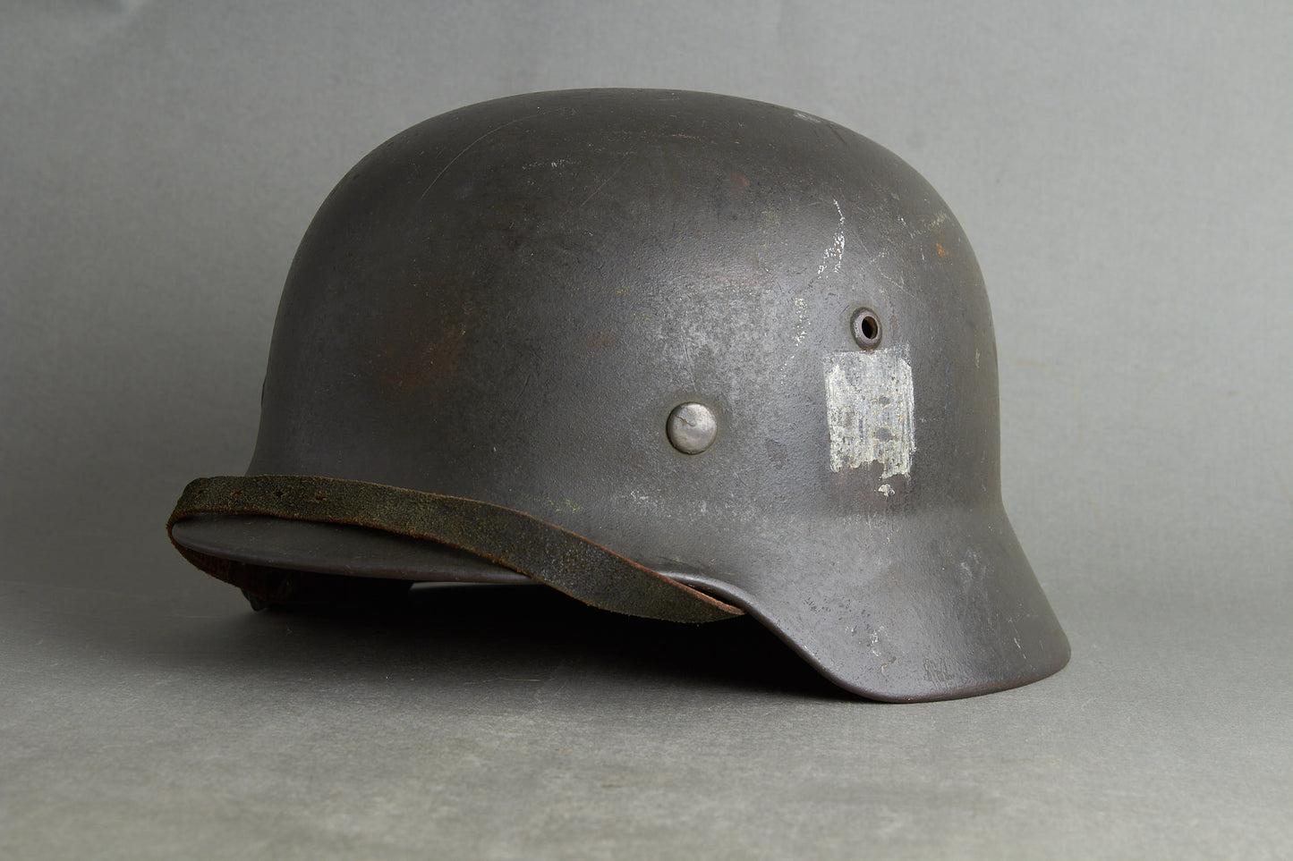 Wehrmacht M35 Single Decal Helmet. Original.