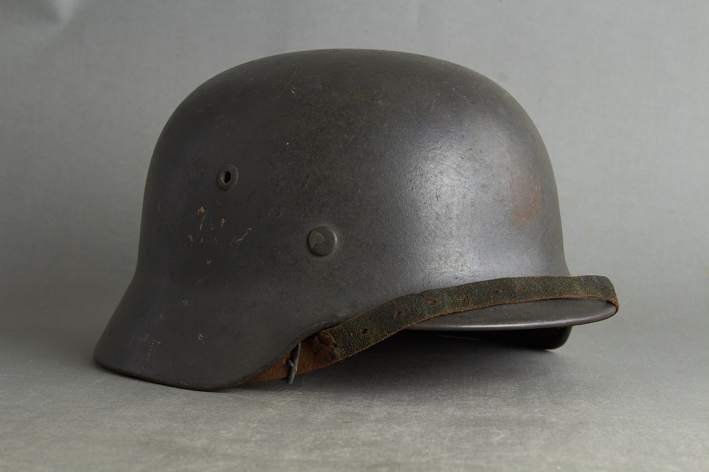 Wehrmacht M35 Single Decal Helmet. Original.