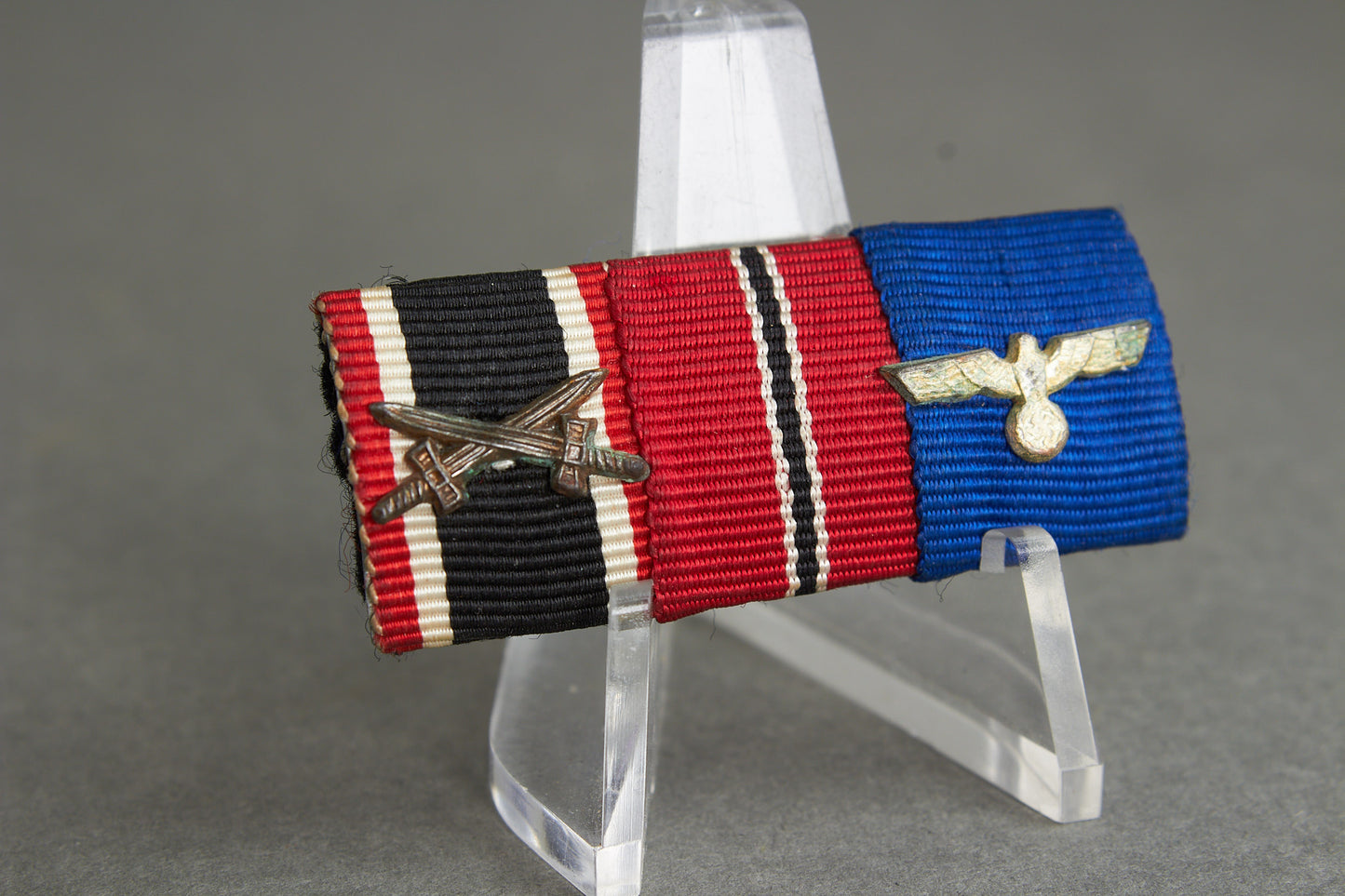 3-Place Ribbon Bar. Original.