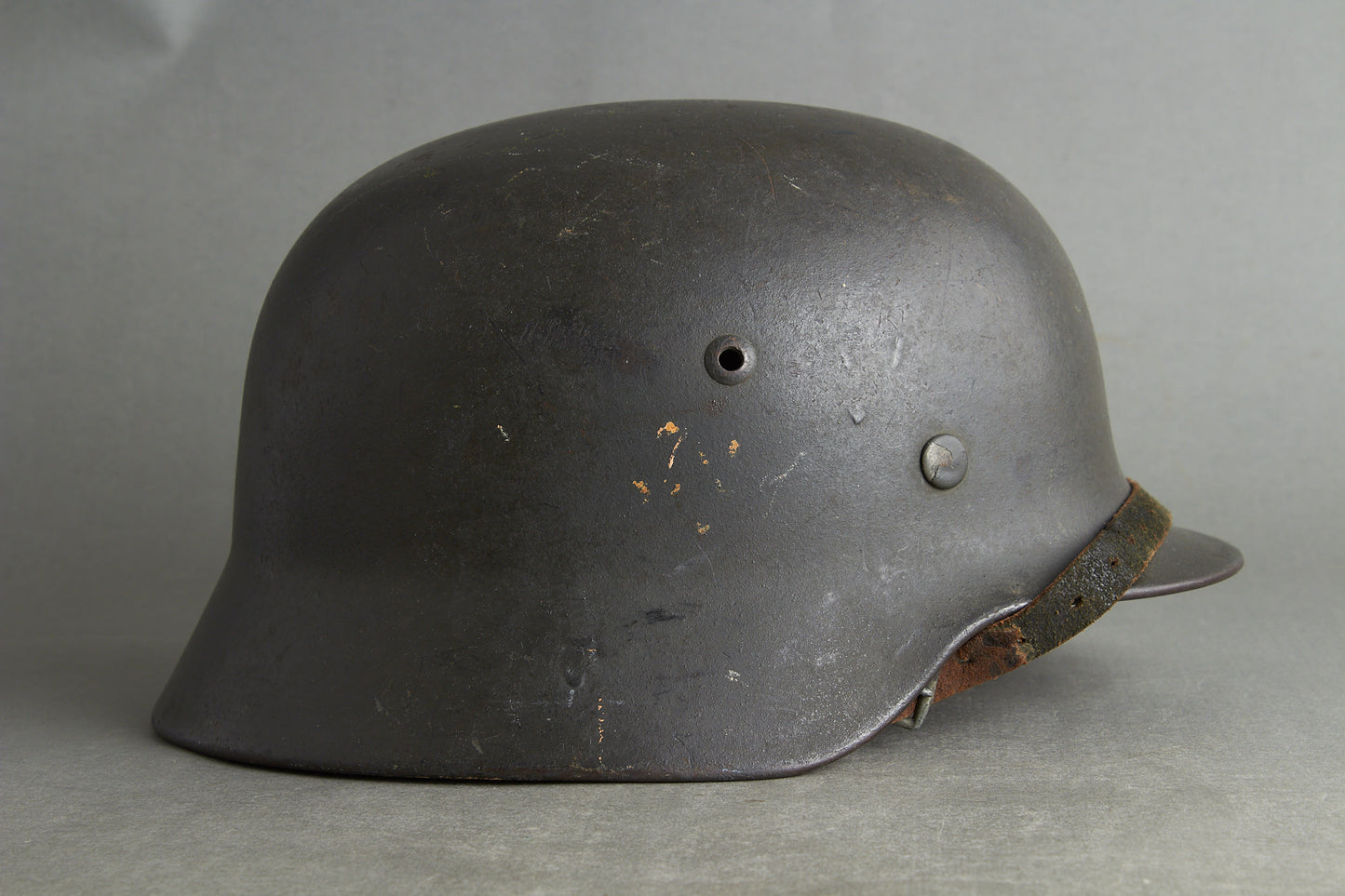 Wehrmacht M35 Single Decal Helmet. Original.