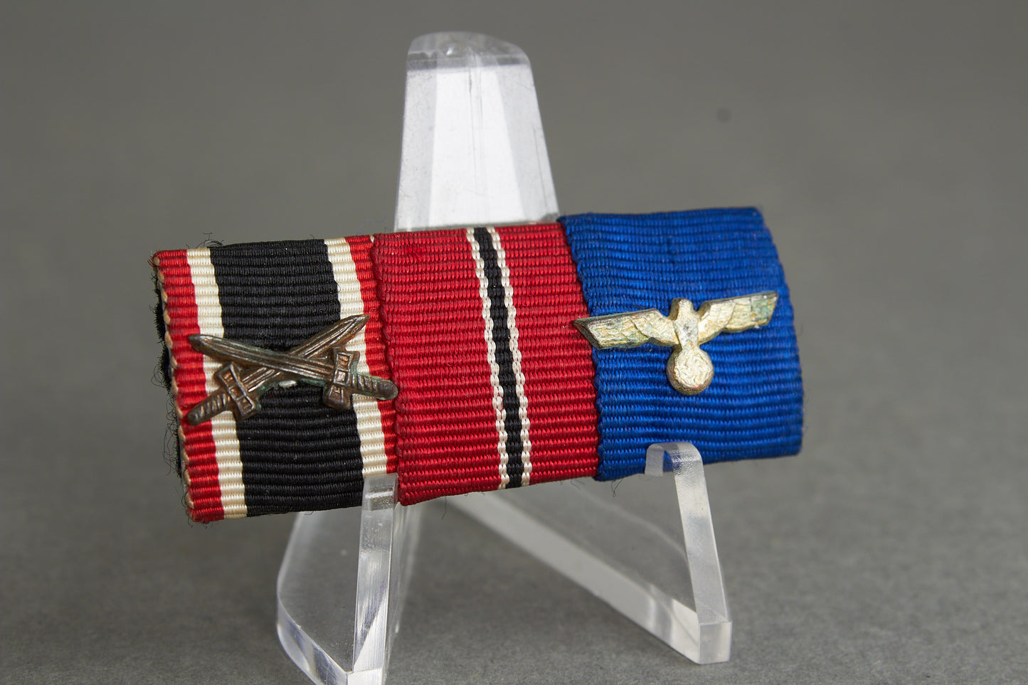 3-Place Ribbon Bar. Original.