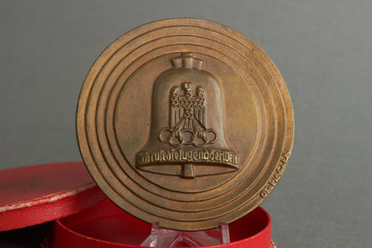 Olympiade Berlin 1936 "Ich rufe die Jugend der Welt!". In box. Rare. Original.