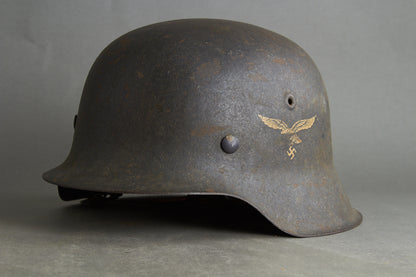 Luftwaffe M42 Single Decal Helmet. Original.