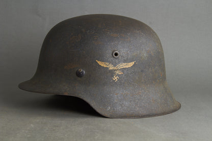 Luftwaffe M42 Single Decal Helmet. Original.
