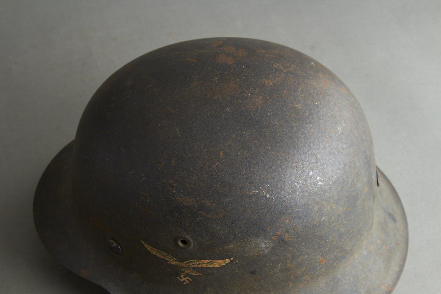 Luftwaffe M42 Single Decal Helmet. Original.