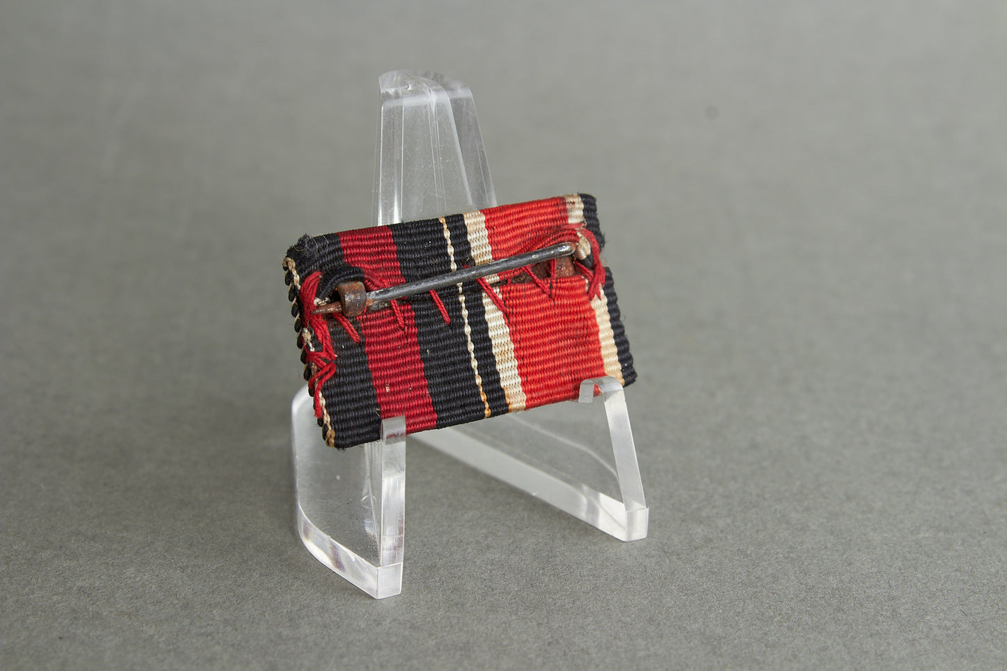 2-Place Ribbon Bar. Original.