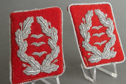 Luftwaffe "Flak" Officer Collar Tabs. Matching Pair. Original.