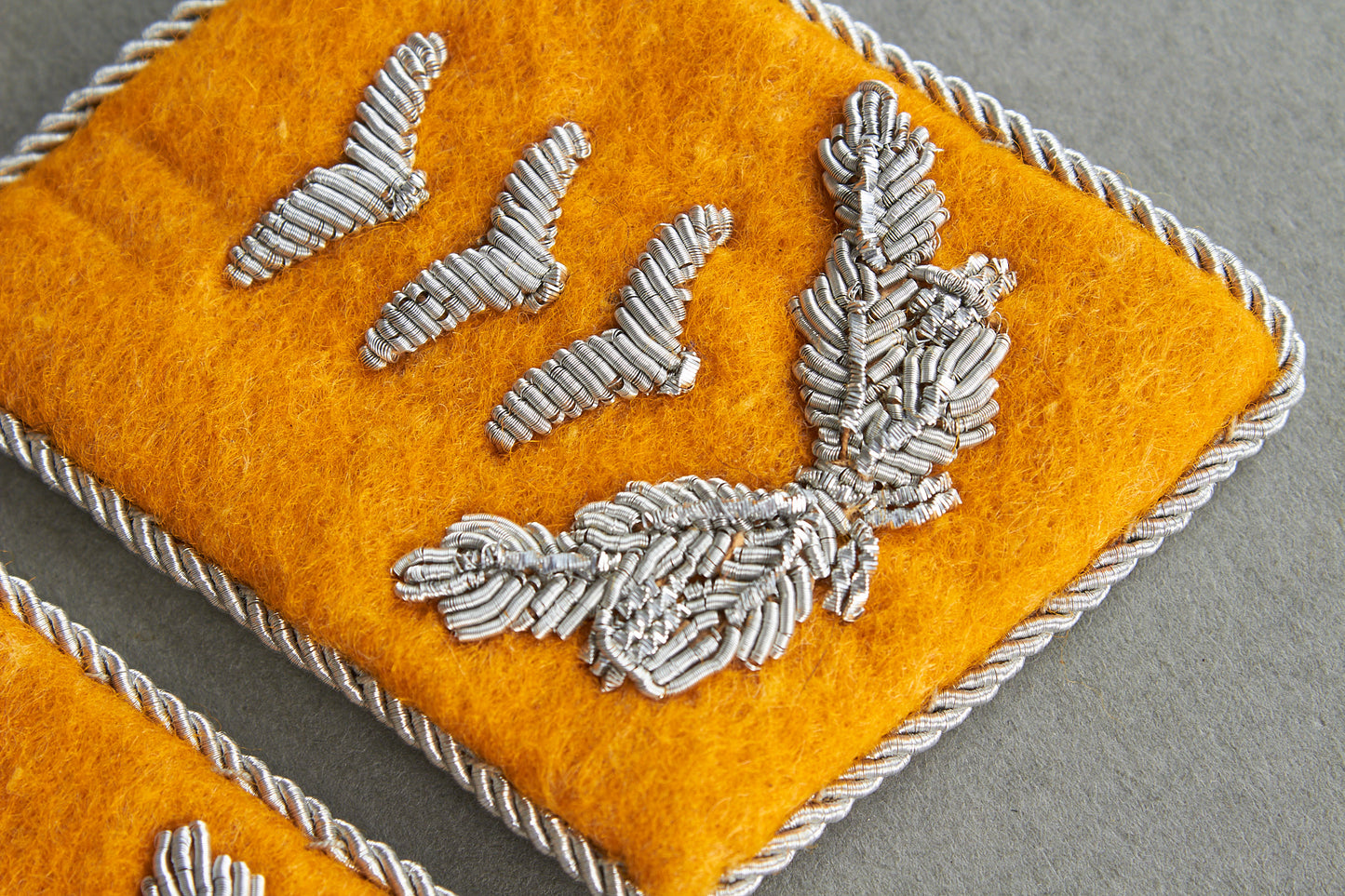 Luftwaffe "Flieger" Officer Collar Tabs. Matching Pair. Original.