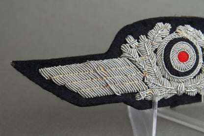 Luftwaffe Officer Visor Cap Cocarde. Original.