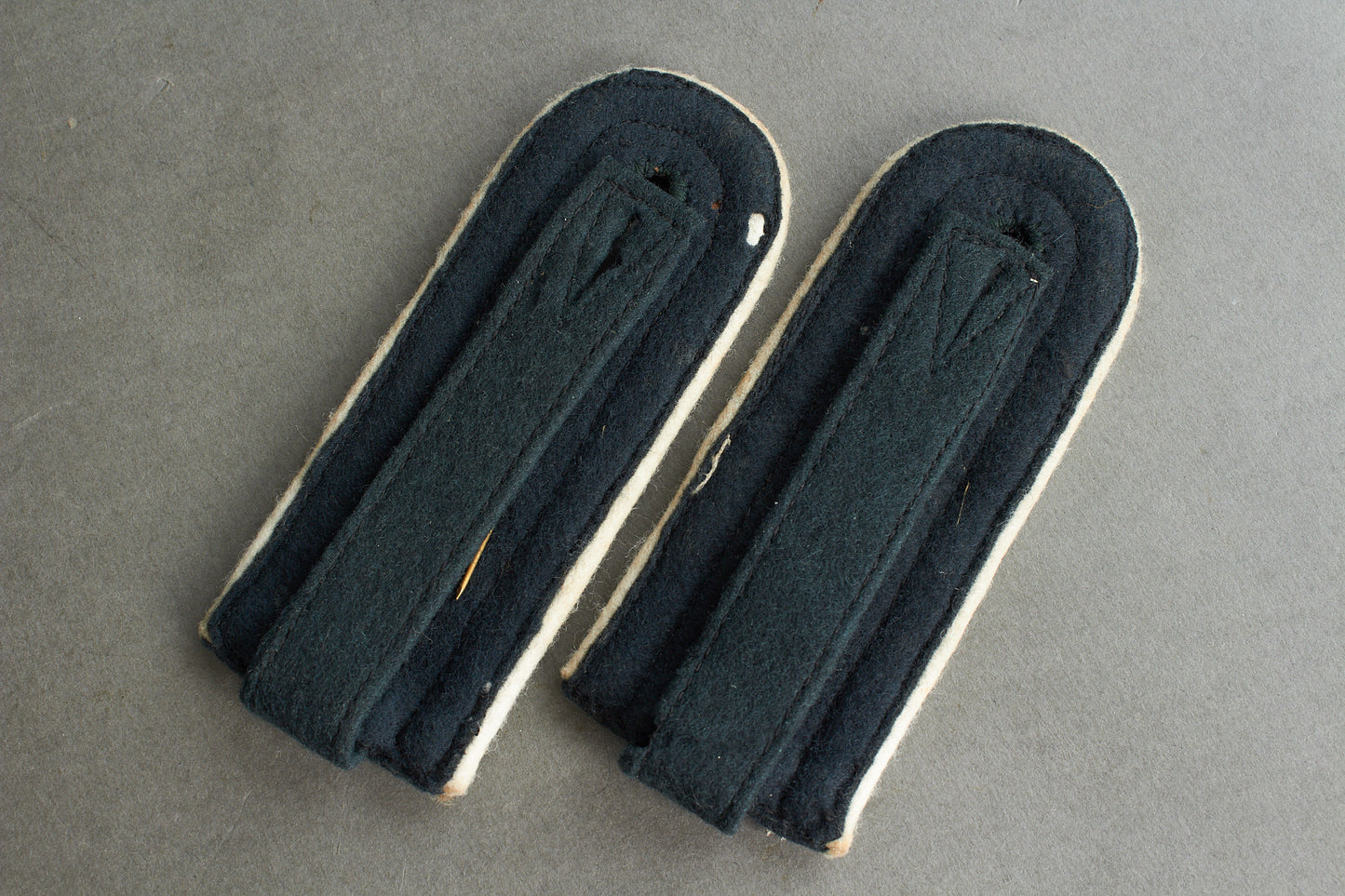 Wehrmacht "Infanterie" Shoulder Boards. "Slip on". Matching pair. Original.
