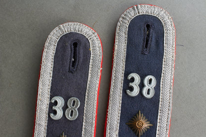 Luftwaffe "Flakartillerie" Shoulder Boards. "Slip on". Matching pair. Original.