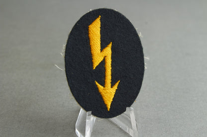 Wehrmacht Ärmelabzeichen "Funker". Original.