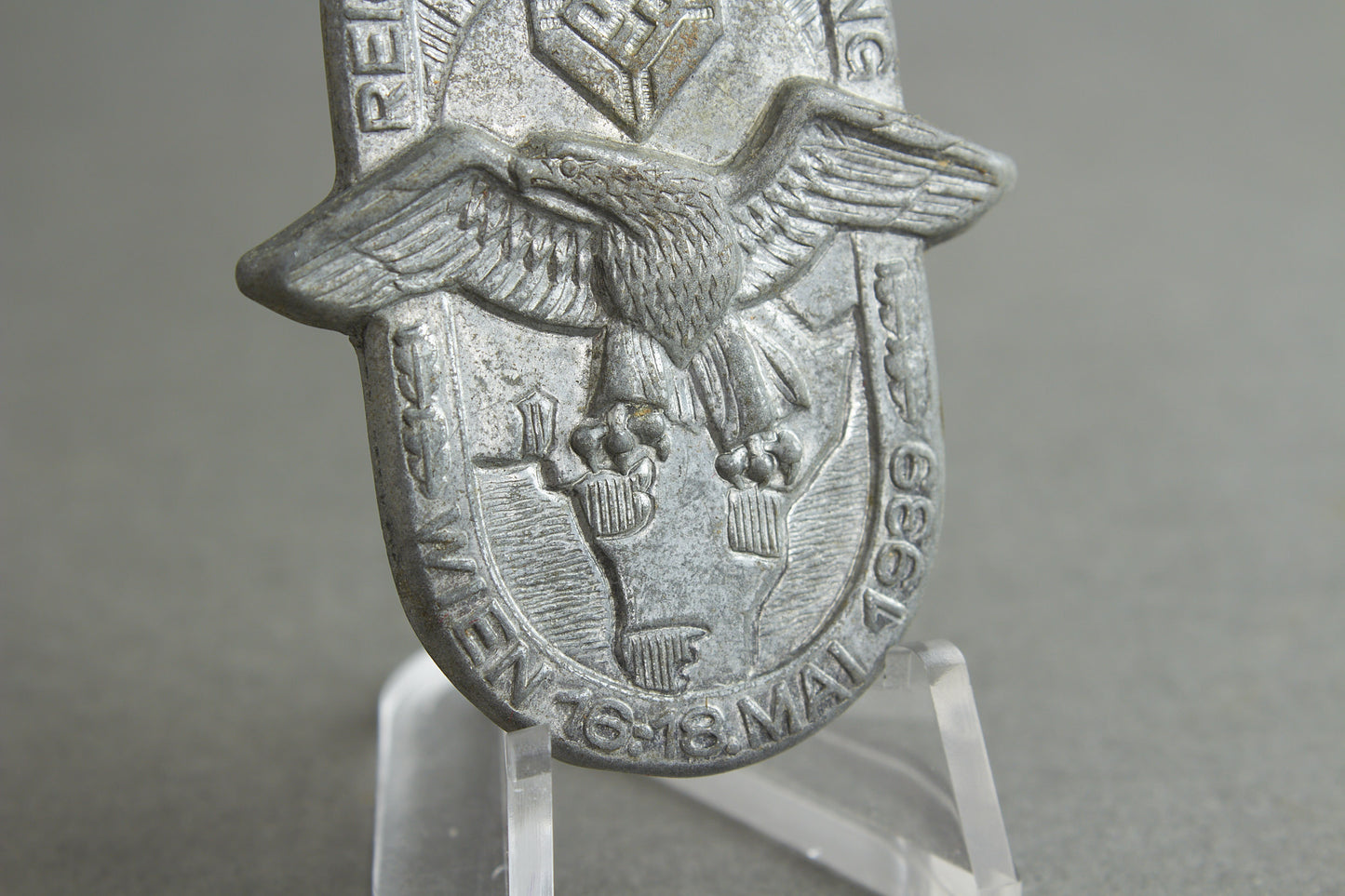 RKB (Reichskolonialbund) "Reichskolonialtagung 1939" Tinnie. Original.