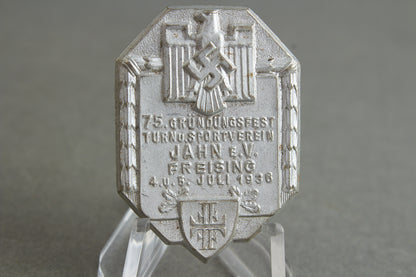 DRL "Deutscher Reichsbund für Leibesübungen" 1936 Tinnie. Original.
