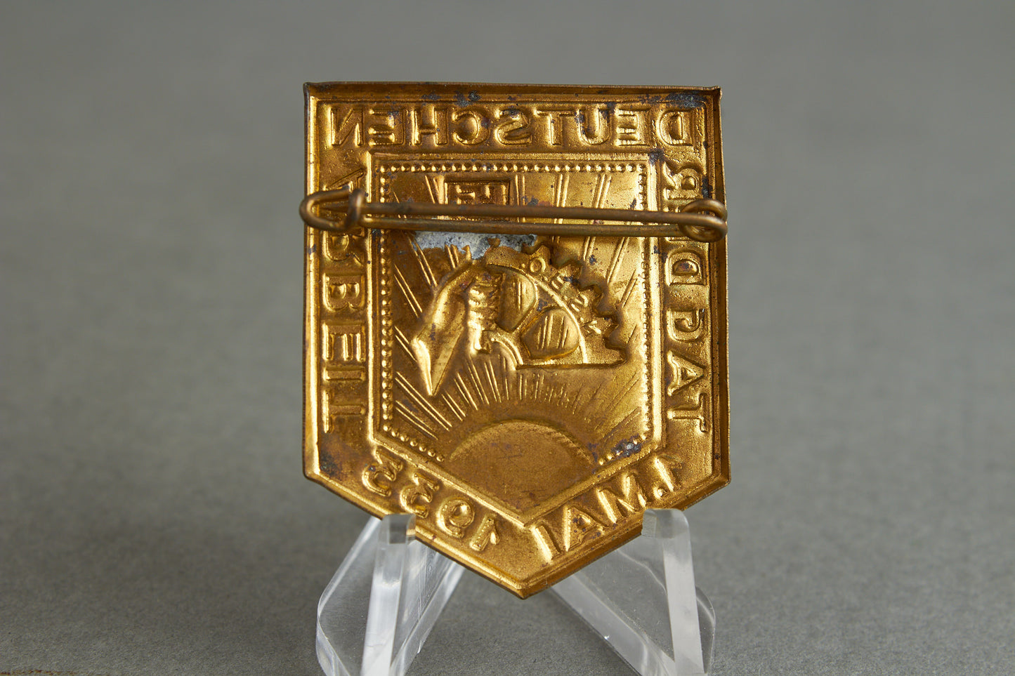 Early NSBO Tinnie from 1933. Original.