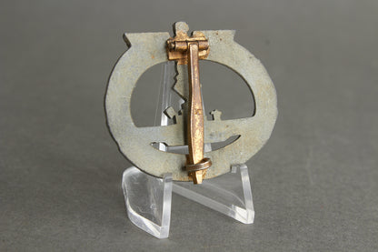 U-Bootkriegsabzeichen. Maker marked "L/18" (B.H. Mayer). Original.